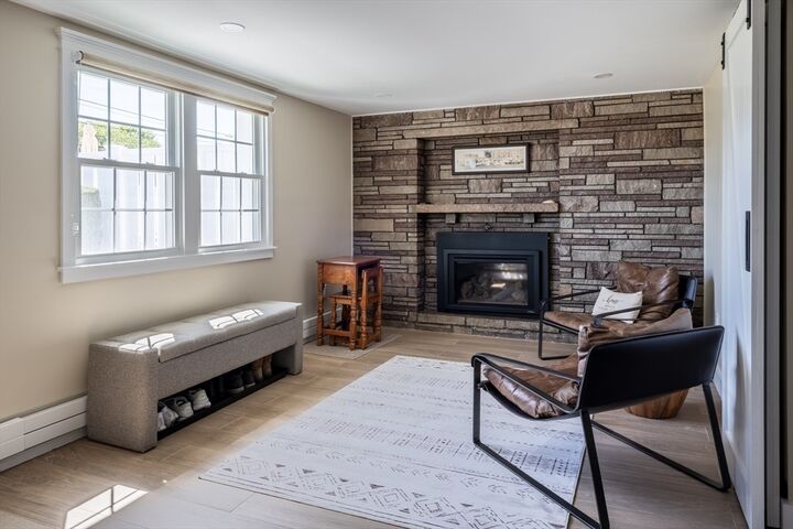 Property Photo:  85 Farm Street  MA 01880 