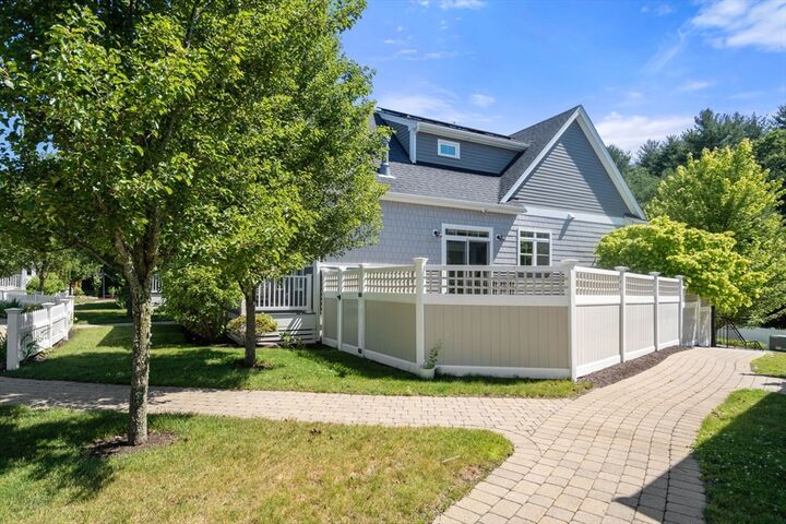 Property Photo:  13 Boyde'S Crossing  MA 02056 