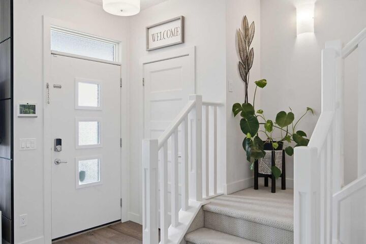 Property Photo:  224 Savanna Road  AB T3N 1B4 