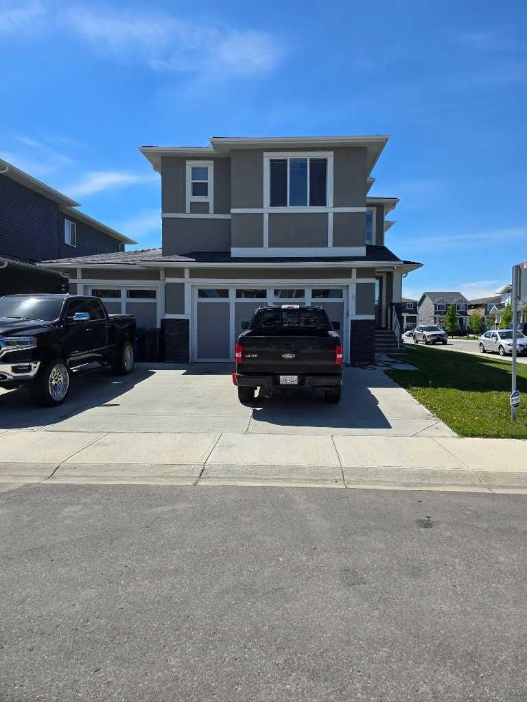 Property Photo: 2 Chelsea Bay AB T1X 1Z3