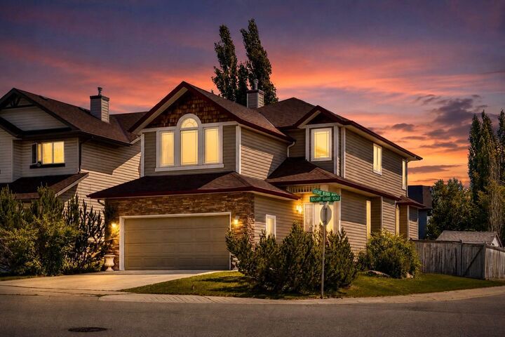 86 Tuscany Ravine Road NW — photo 1