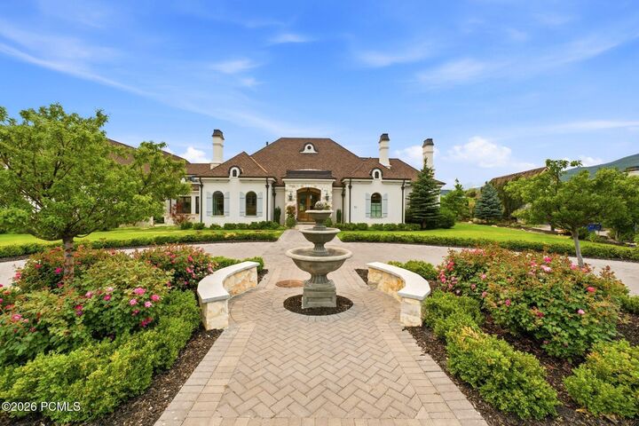Property Photo:  71 W Farm Springs Lane  UT 84049 