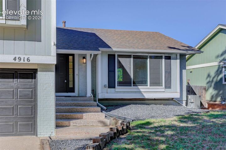 Property Photo:  4916 Horseshoe Bend Street  CO 80917 