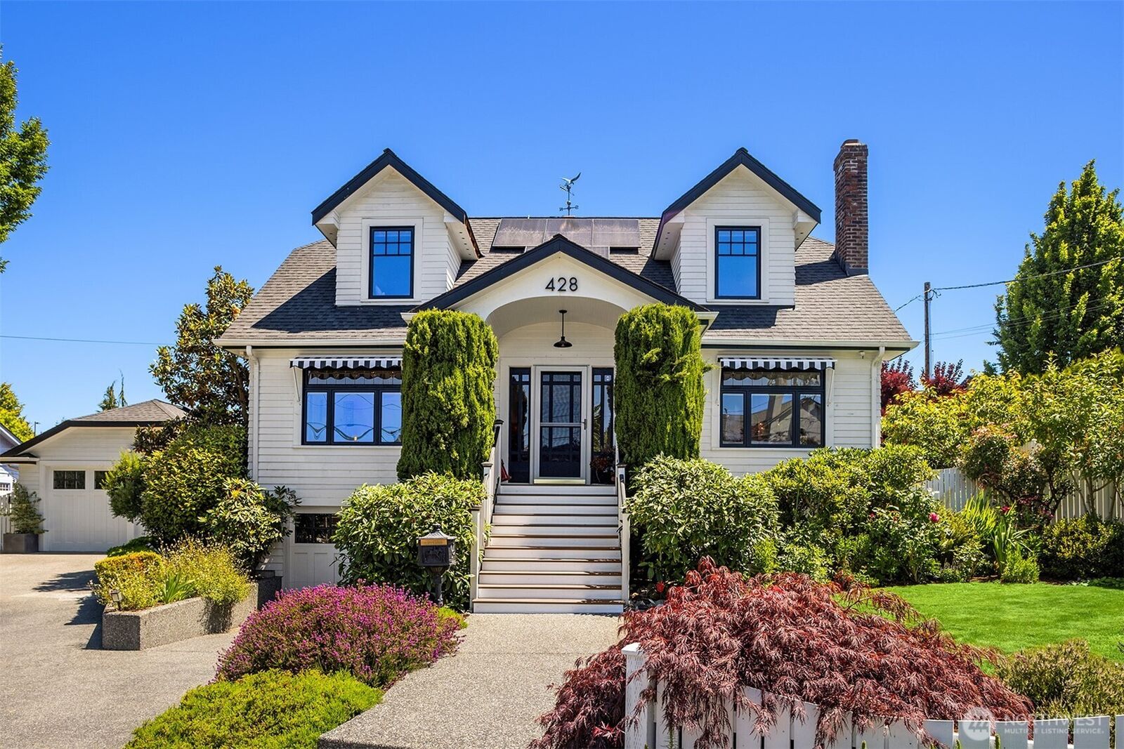 Property Photo: 428 3rd Avenue N WA 98020