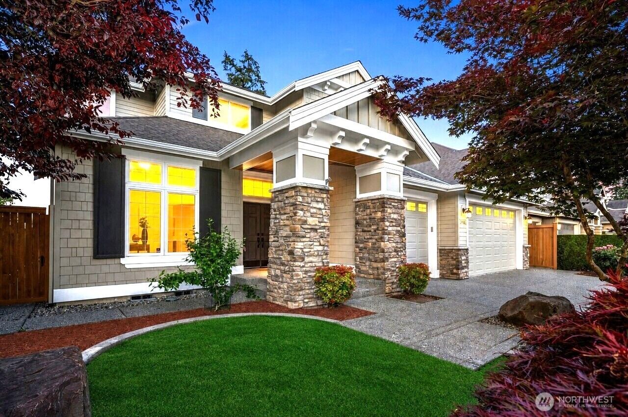 Property Photo:  1836  273rd Place SE  WA 98075 