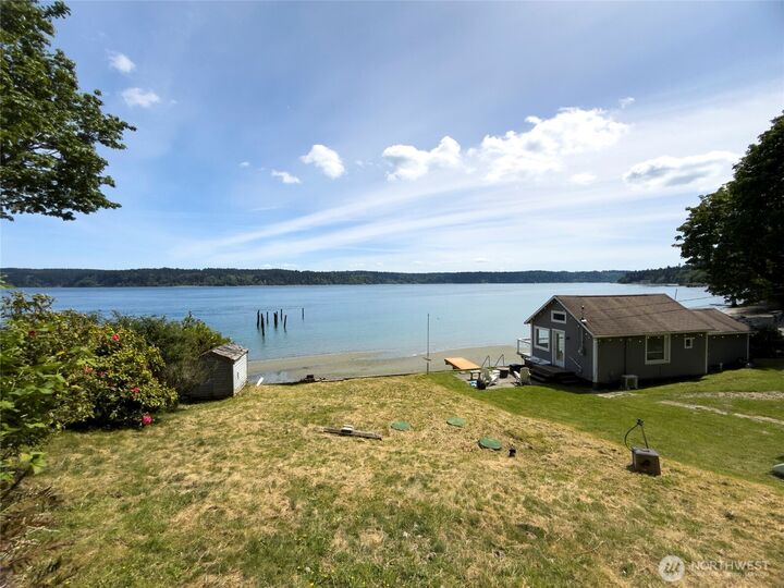 Property Photo:  1227  Maplewood Beach Drive NW  WA 98332 