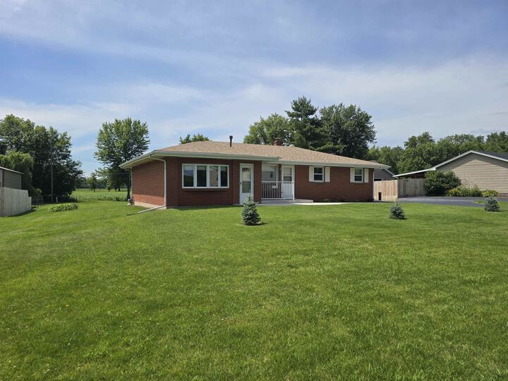 Property Photo: 4850 Fielding Road IL 61102