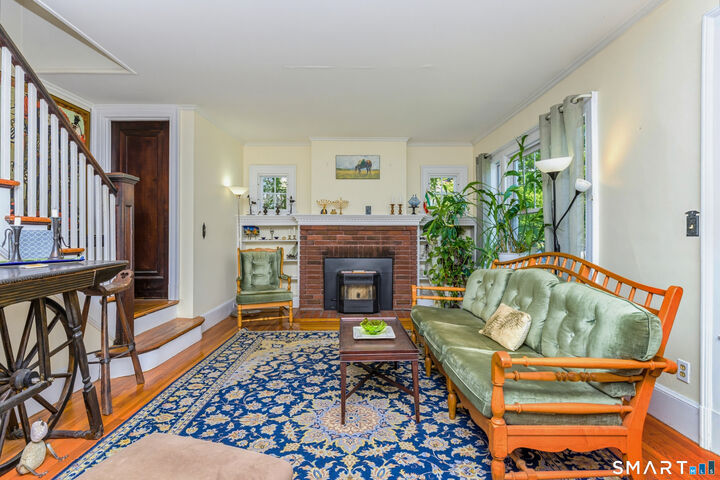 Property Photo:  26 Filbert Street  CT 06518 