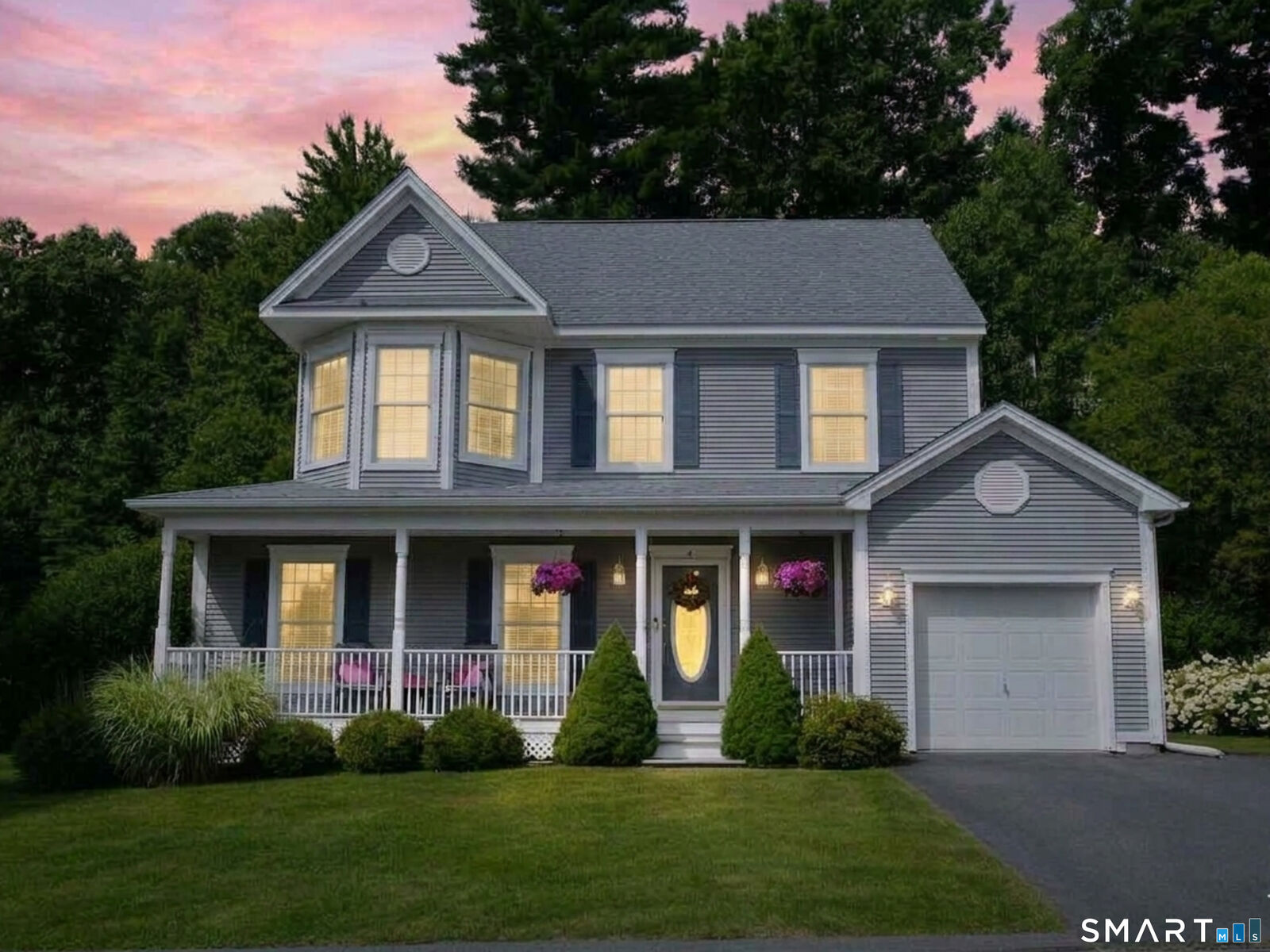 Property Photo:  4 Rockledge Lane  CT 06019 