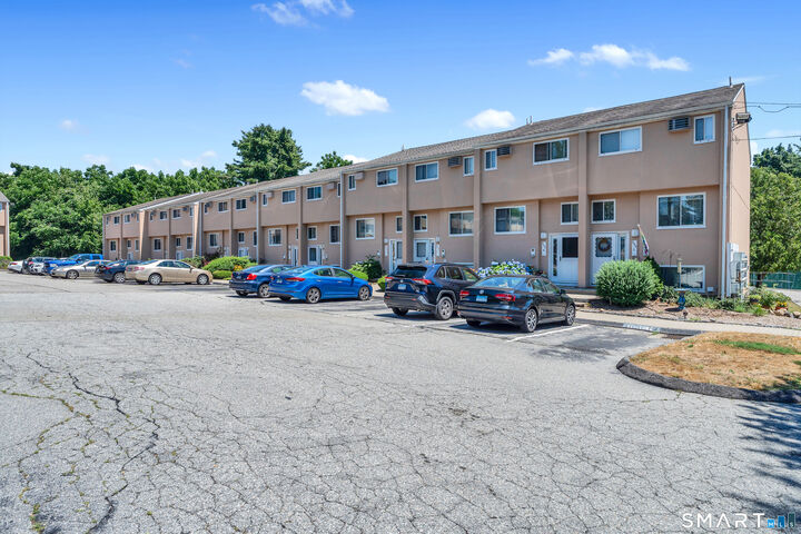 Property Photo:  600 Shennecossett Road H  CT 06340 