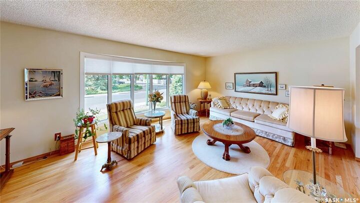 Property Photo:  66 Sommerfeld Drive  SK S4V 0C5 
