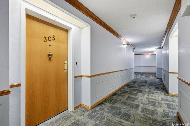Property Photo:  325 Keevil Crescent 305  SK S7N 4R8 
