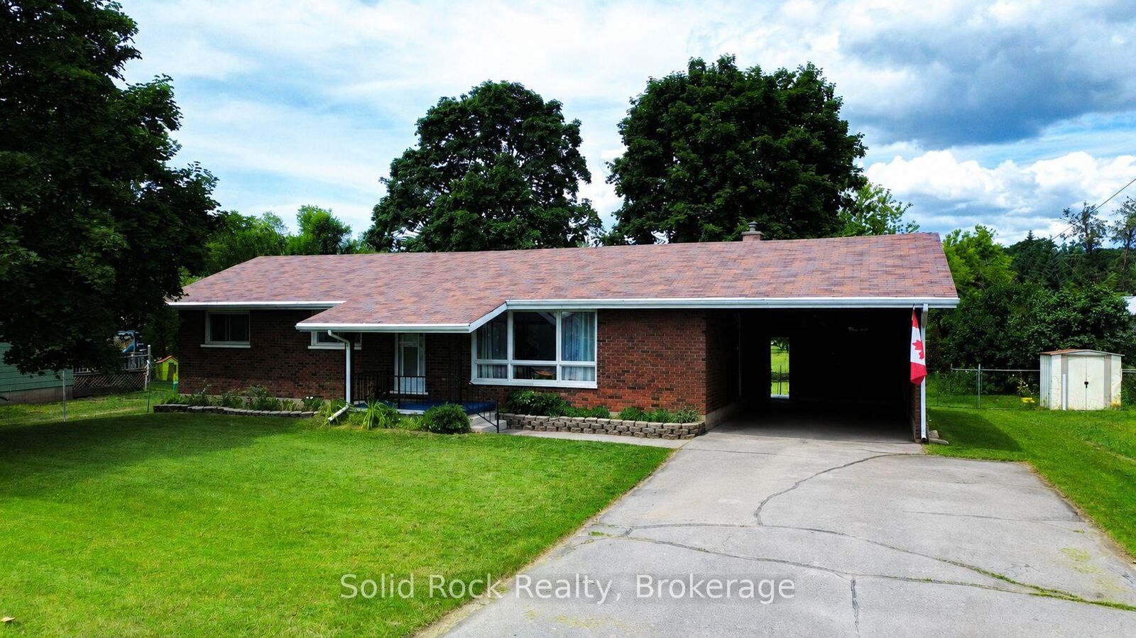 Photo de la propriété:  6168 County Rd 50 N/A  ON K0L 1L0 
