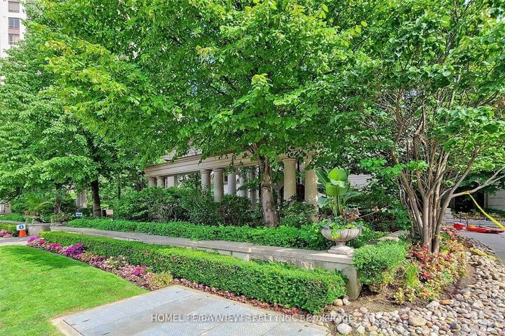 Property Photo:  78 Harrison Garden Boulevard 502  ON M2N 7E2 