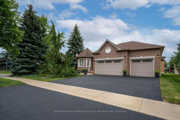 682 Vaughan Mills Road — photo 1
