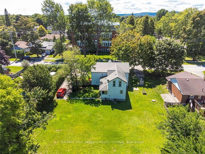 Property Photo: 393 Second Street ON L9Y 1G9