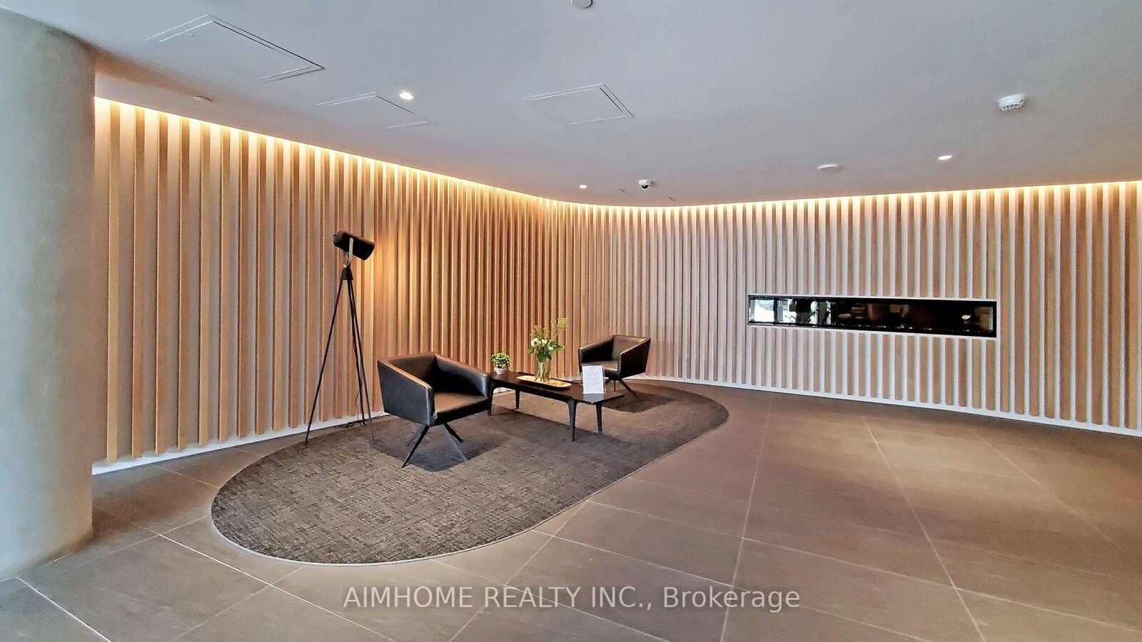 Property Photo:  160 Flemington Road 1522  ON M6A 1N6 