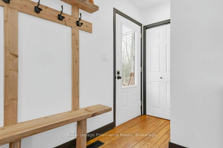 Photo de la propriété:  12 Cosgrove Lane  ON K0K 2M0 