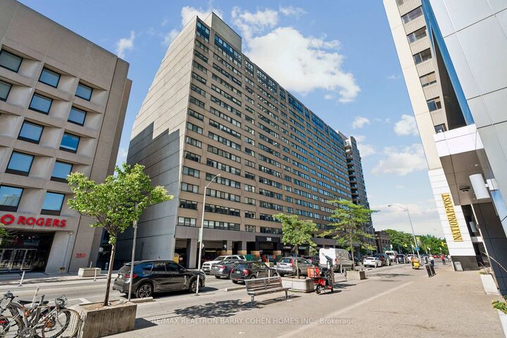 360 Bloor Street E 301 — photo 1