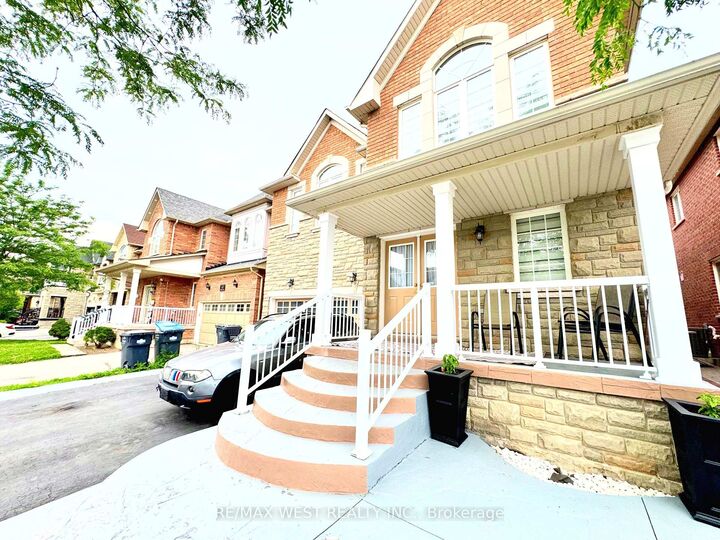 Property Photo: 43 Tatra Crescent ON L6Y 0K5