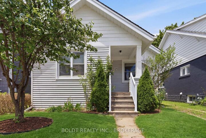 Property Photo:  21 Albert Street  ON L2R 2G6 