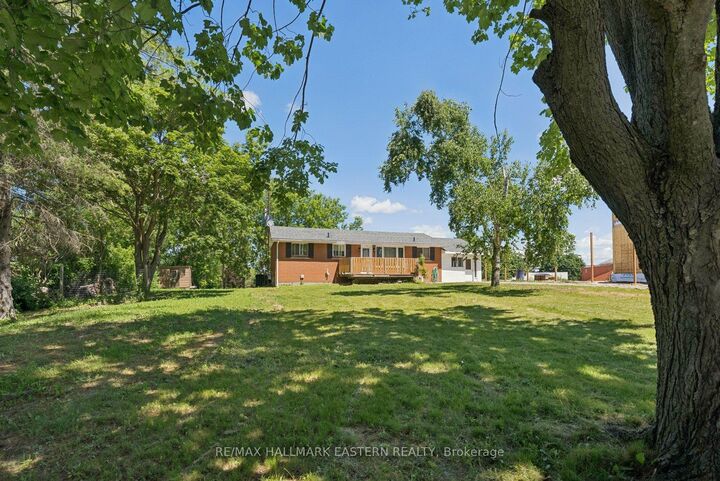 Property Photo: 7130 Sidey Drive S ON K9A 4K1