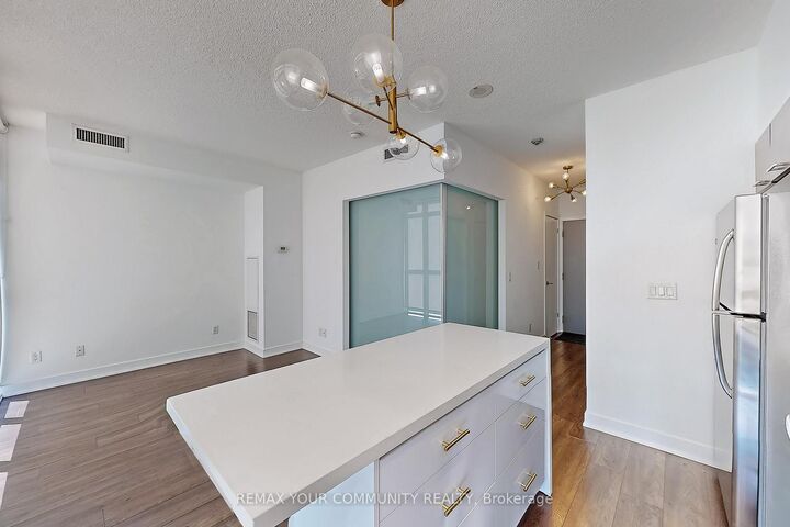 Property Photo:  169 Fort York Boulevard 618  ON M5V 0C8 