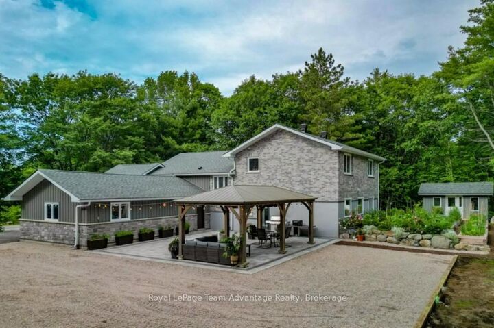 17 Hunter Drive — photo 1
