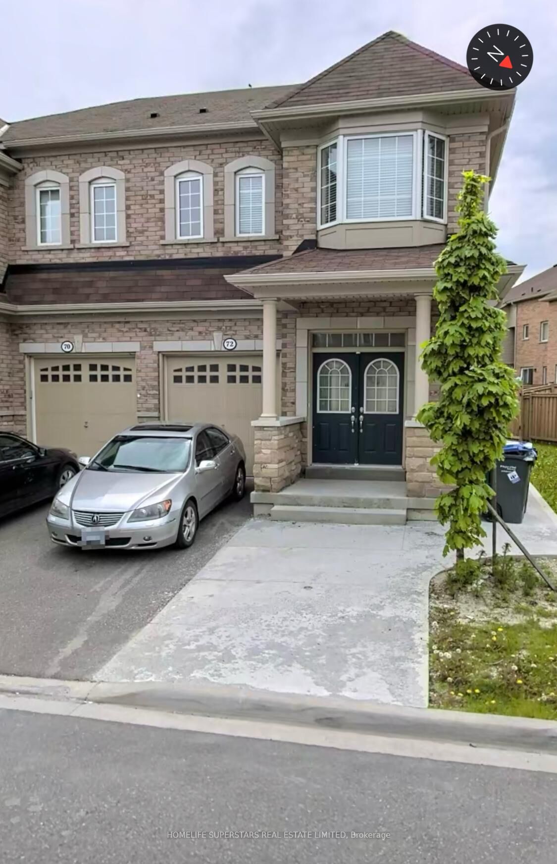 Property Photo:  72 Loftsmoor Drive W Upper  ON L6R 3R2 