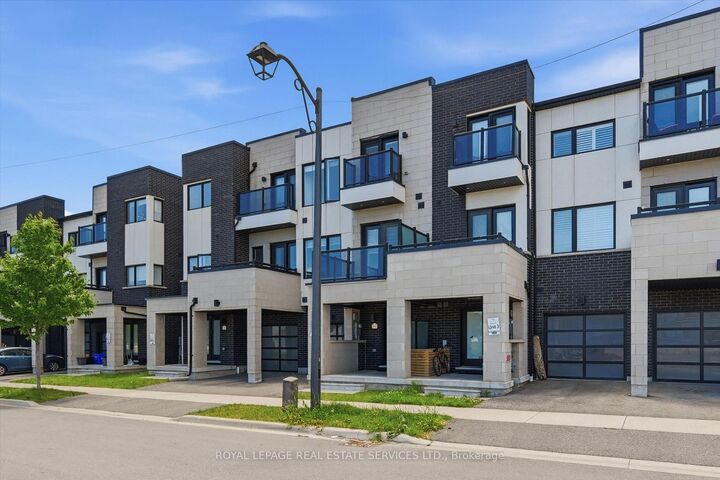 Property Photo: 1403 Clarriage Court ON L9E 1L6