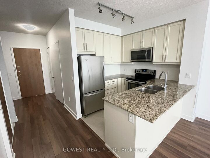 Property Photo:  3975 Grand Park Drive 305  ON L5B 4M6 
