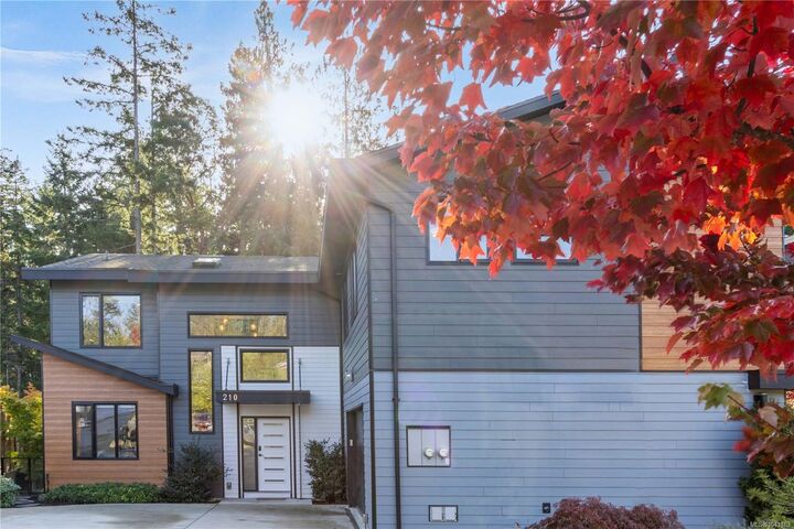 Property Photo: 210 Crestline Terr BC V9T 0G9