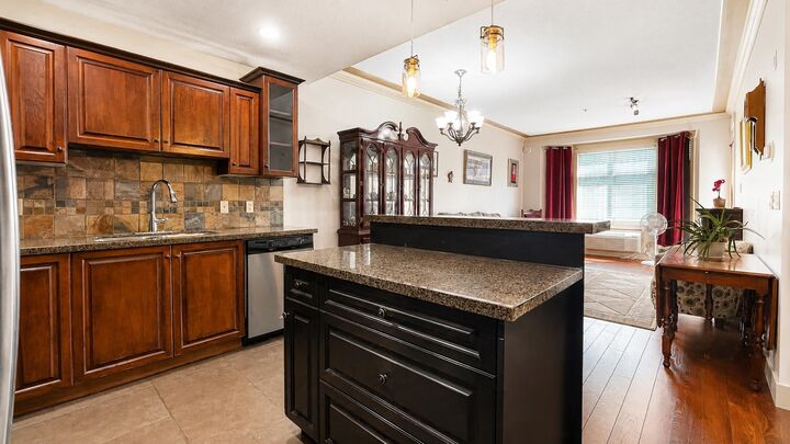 9060 Birch Street 302 — photo 1