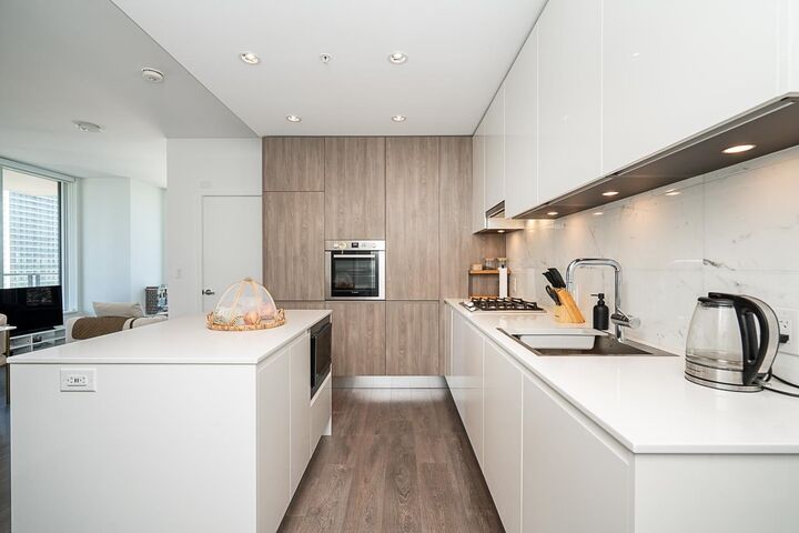 Property Photo:  4650 Brentwood Boulevard 2407  BC V5C 0M3 