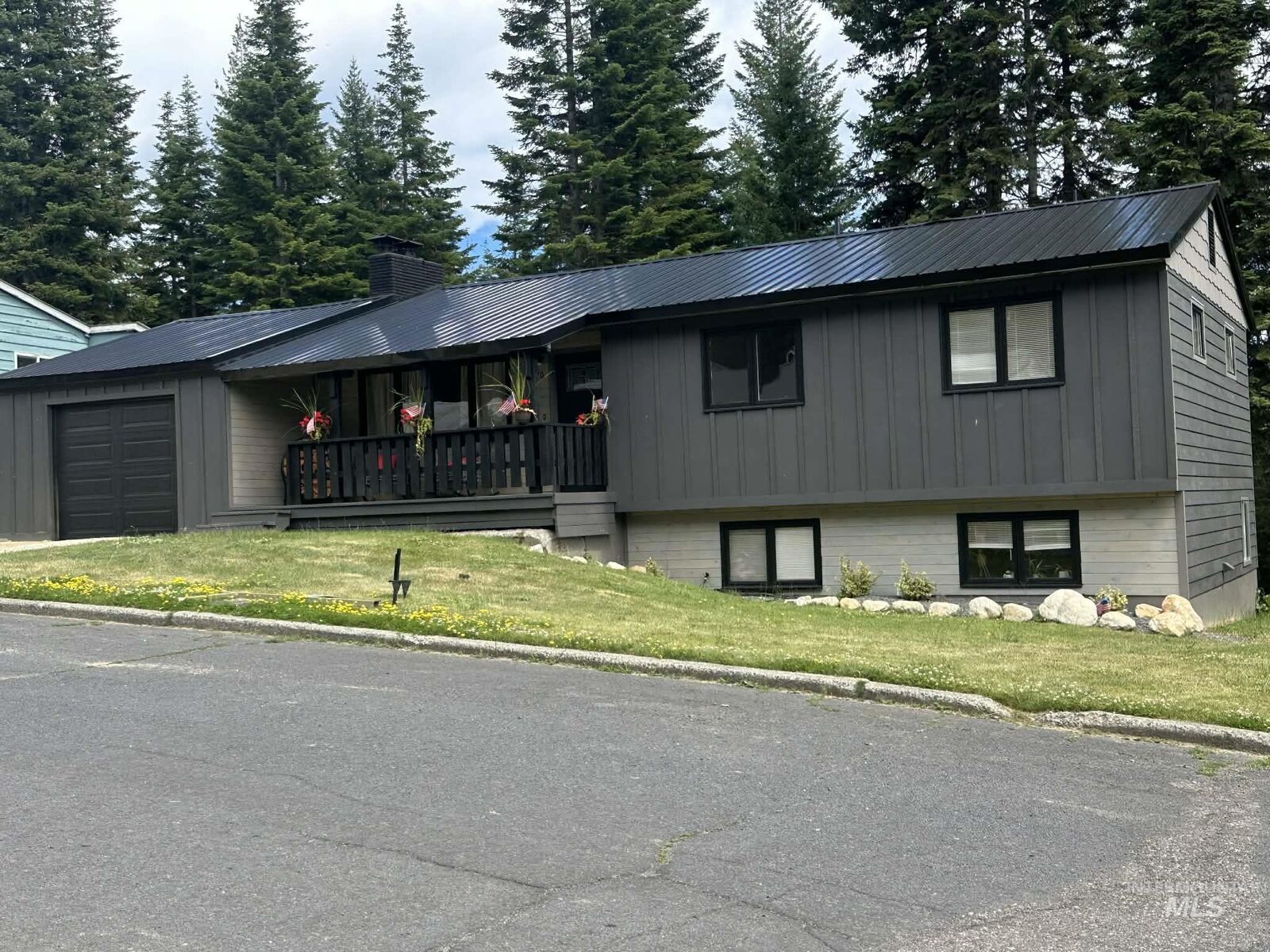 Property Photo:  170 Timberline Dr  ID 83546 