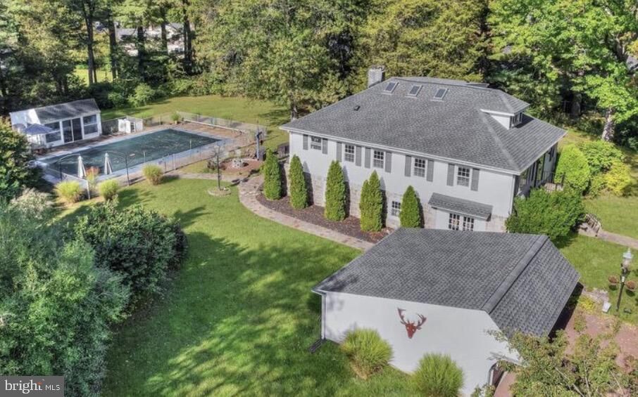 Property Photo:  713 Ardsley Court  PA 19067 
