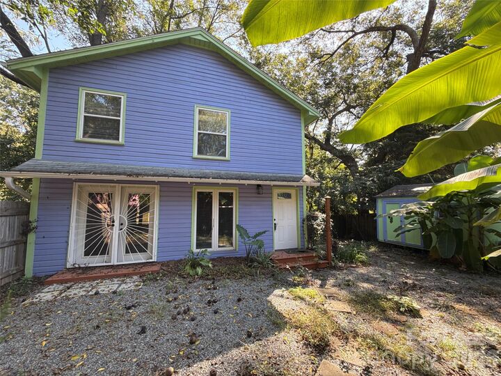 Property Photo:  213 S Summit Avenue  NC 28208 