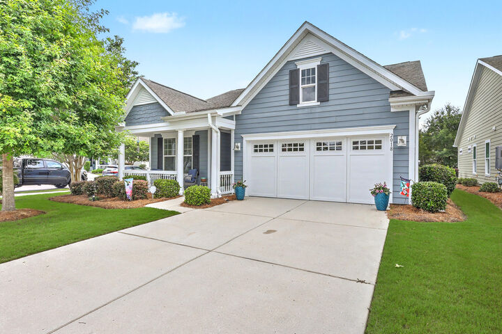 Property Photo:  2018 Redback Drive  SC 29483 