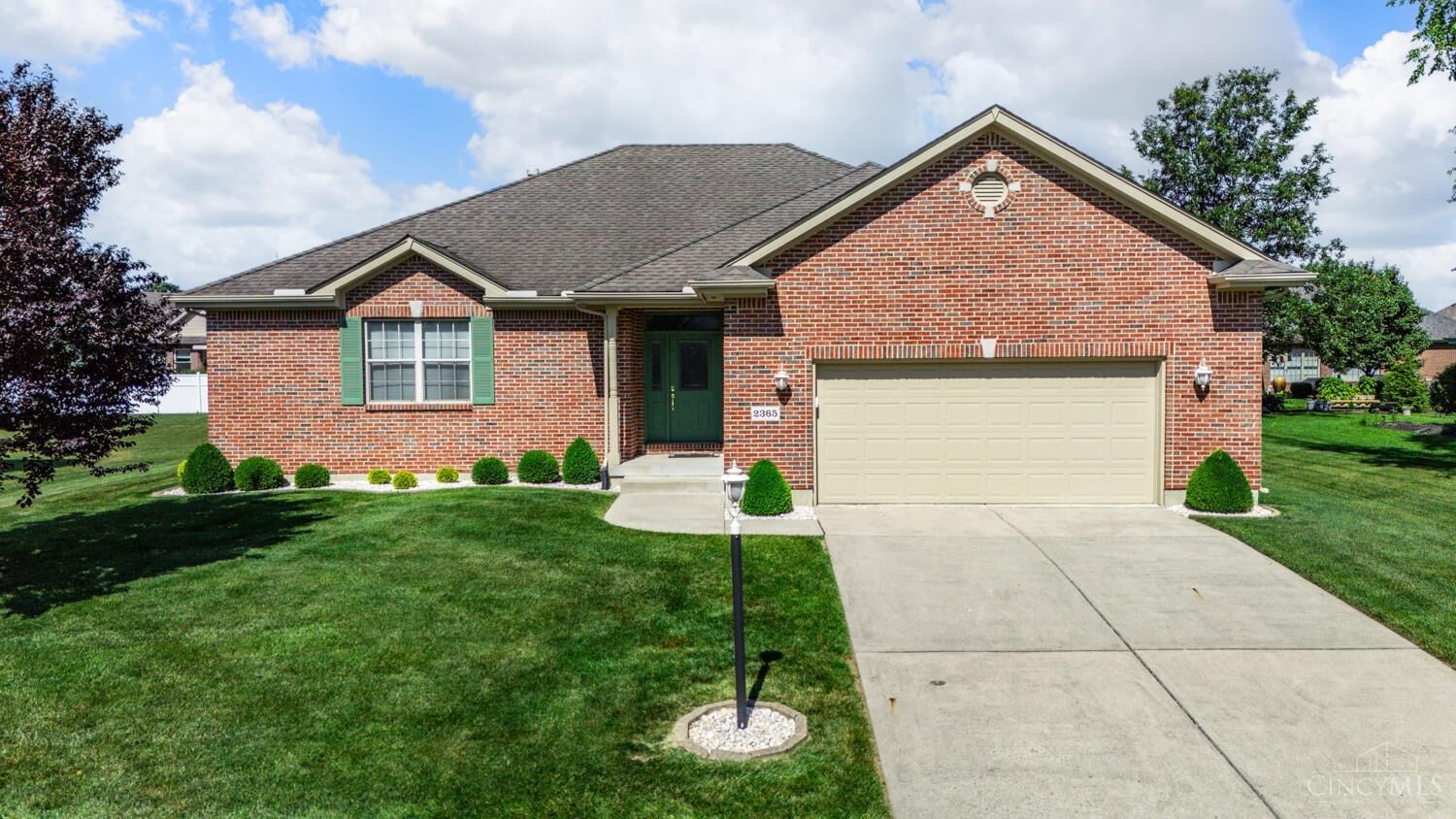 Property Photo:  2365 Upper Trent Way  OH 45377 
