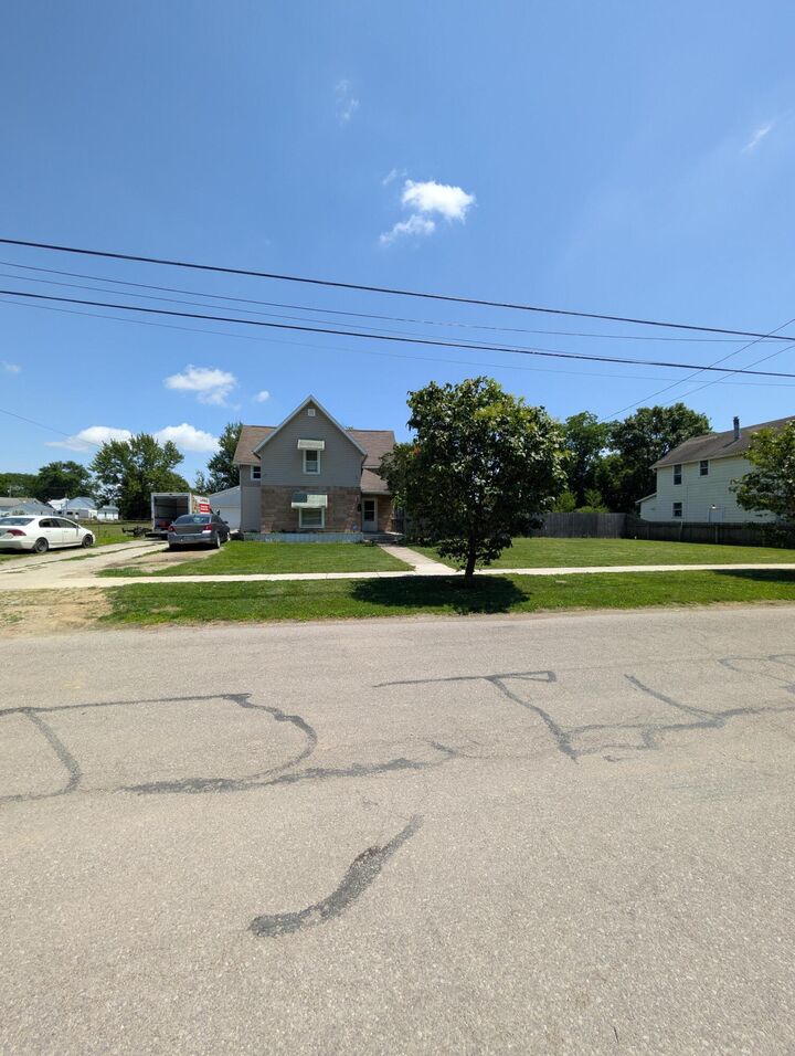Property Photo: 472 Patterson Street OH 43302