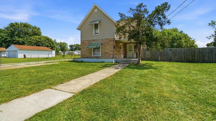 Property Photo: 472 Patterson Street OH 43302