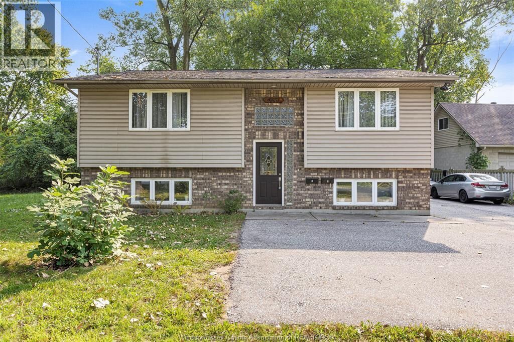 Property Photo:  4851 Matchett 2  ON N9C 2A7 