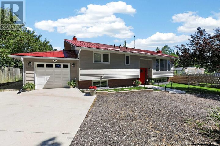 Property Photo:  681170 260 Sideroad  ON L9V 2M8 