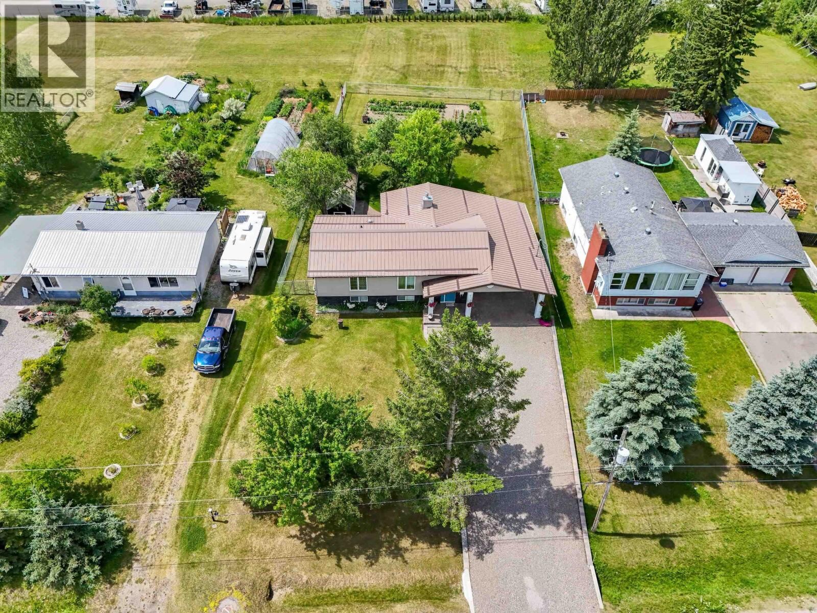 Property Photo: 1601 Flint Road BC V2J 4L9
