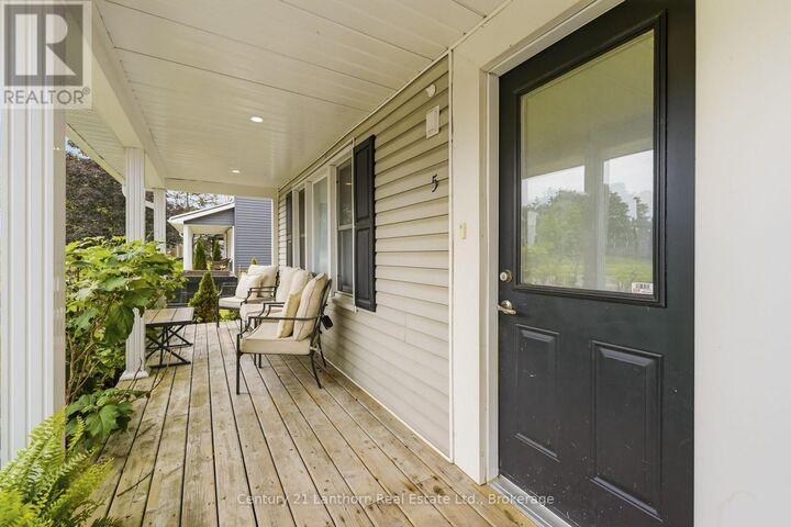 Property Photo:  5 Diverbelt Drive  ON K0K 2T0 