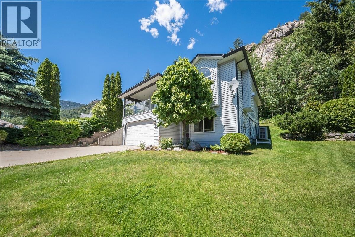 Property Photo:  1479 37th Street  BC V1N 4J5 