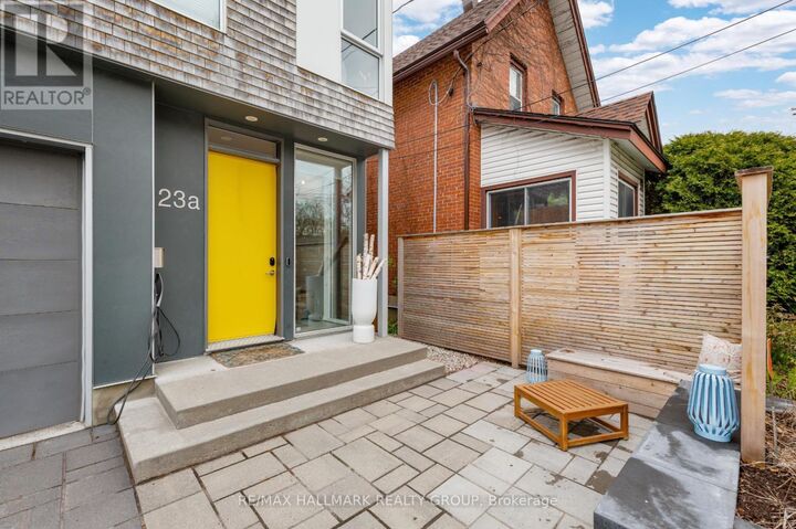 Property Photo:  23 Helena Street A  ON K1Y 3M7 
