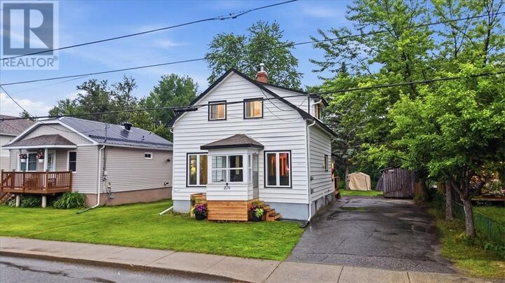 Property Photo:  279 Orell Street  ON P3L 1B5 