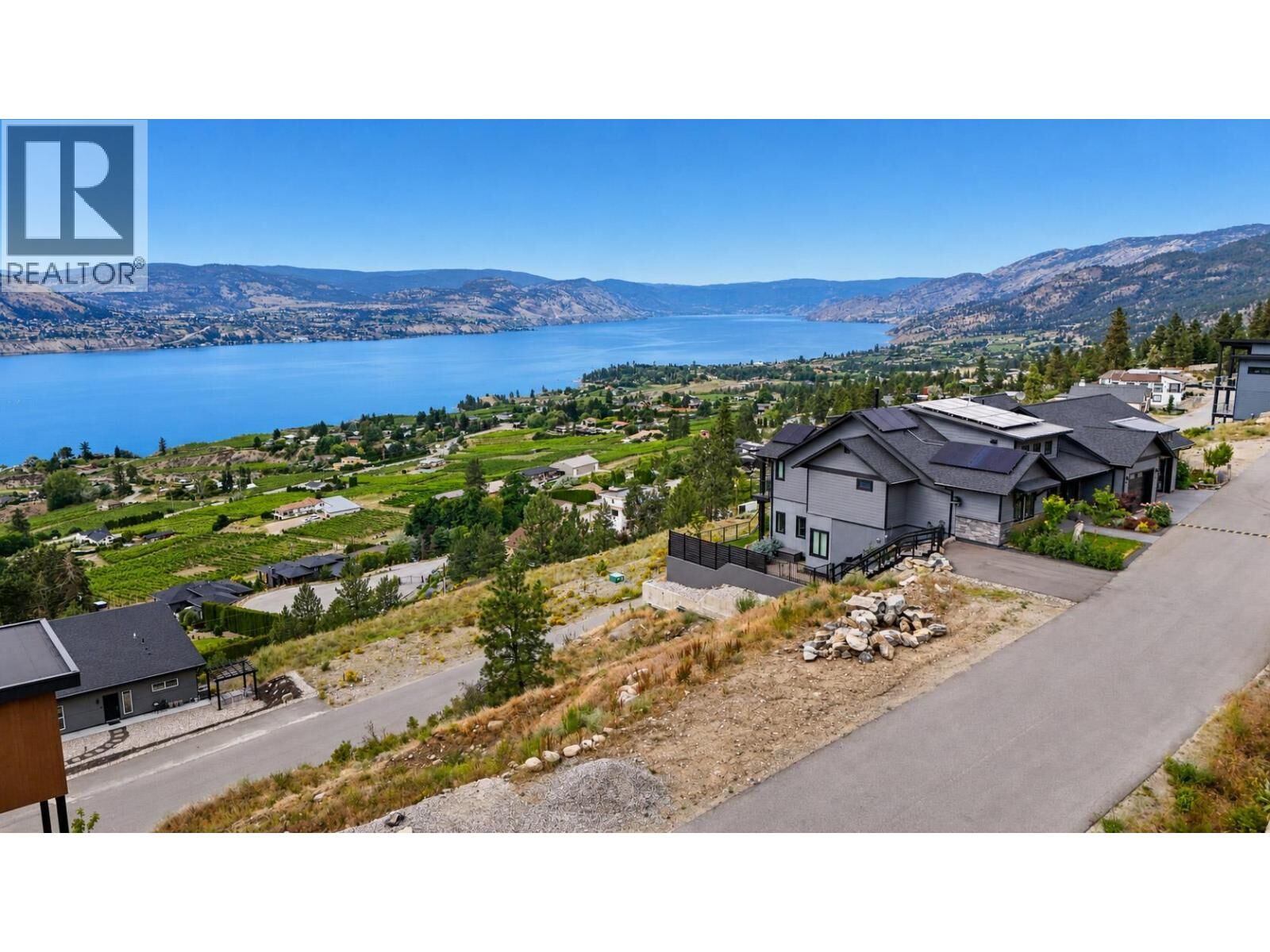 Property Photo:  2449 Kettle Ridge Way  BC V0H 1N1 