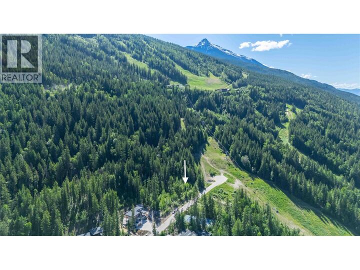 2465 Monashee Court — photo 1